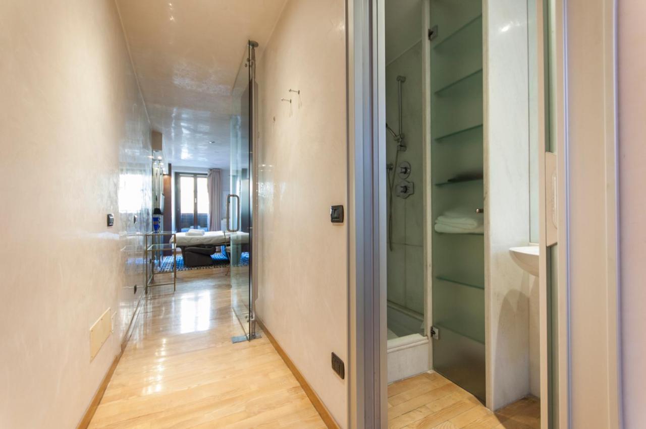 Youhosty - Duomo Studio Apartment Milano Exteriör bild